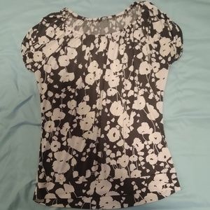3/$15  Elastic top grey and white floral blouse